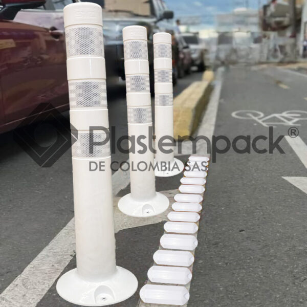 Hito Delineador Poste Flexible Blanco - Imagen 3