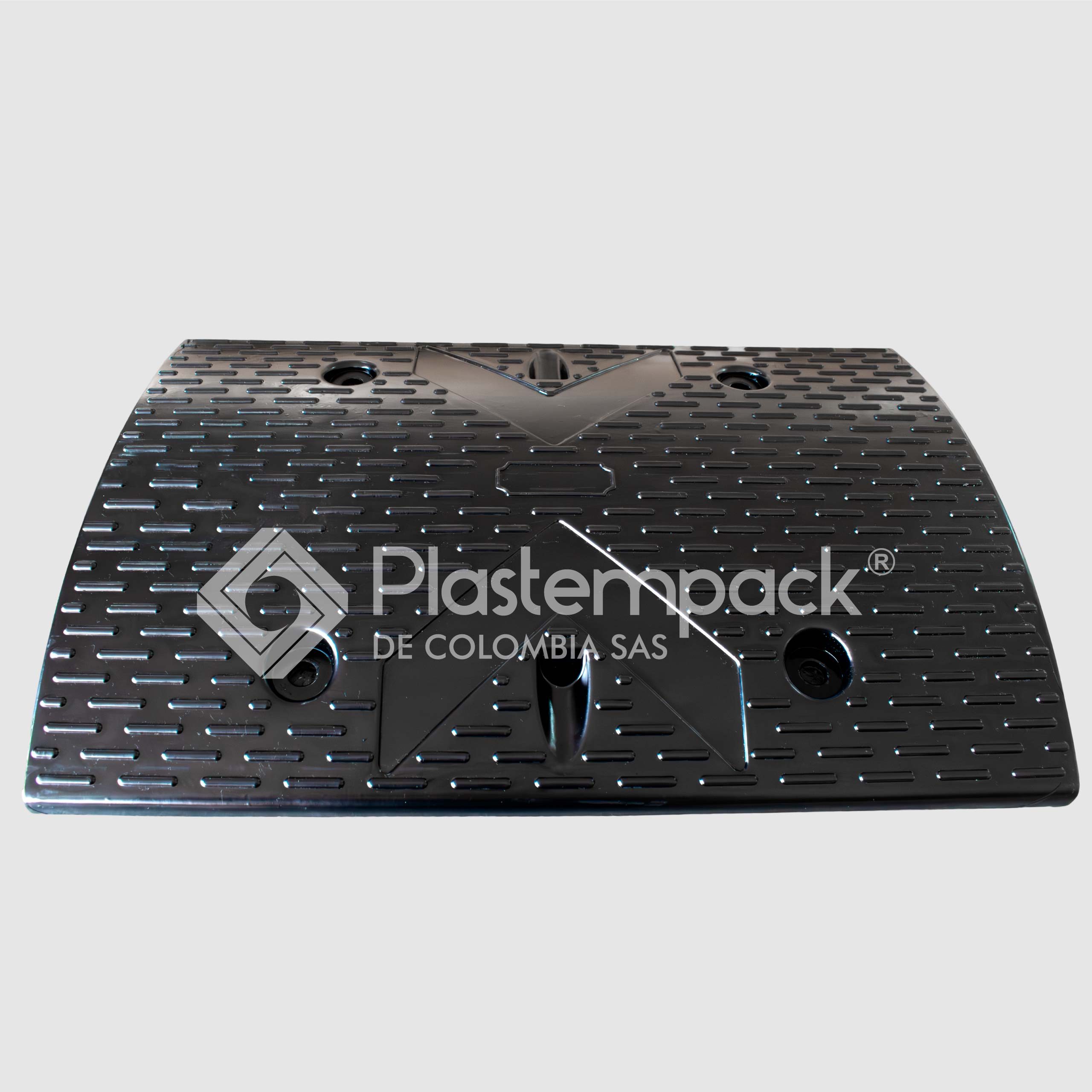 resalto negro en pvc